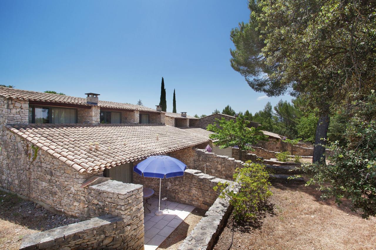 Residence Odalys La Bastide Des Chenes Gordes Bagian luar foto