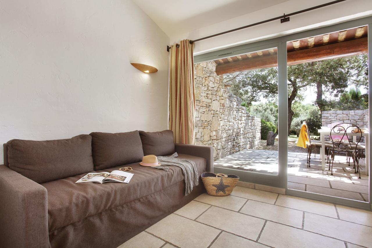 Residence Odalys La Bastide Des Chenes Gordes Bagian luar foto